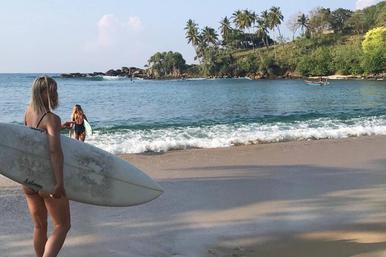 Into The Blue - Yoga Included & Walk To 3 Beaches 탕갈레 외부 사진